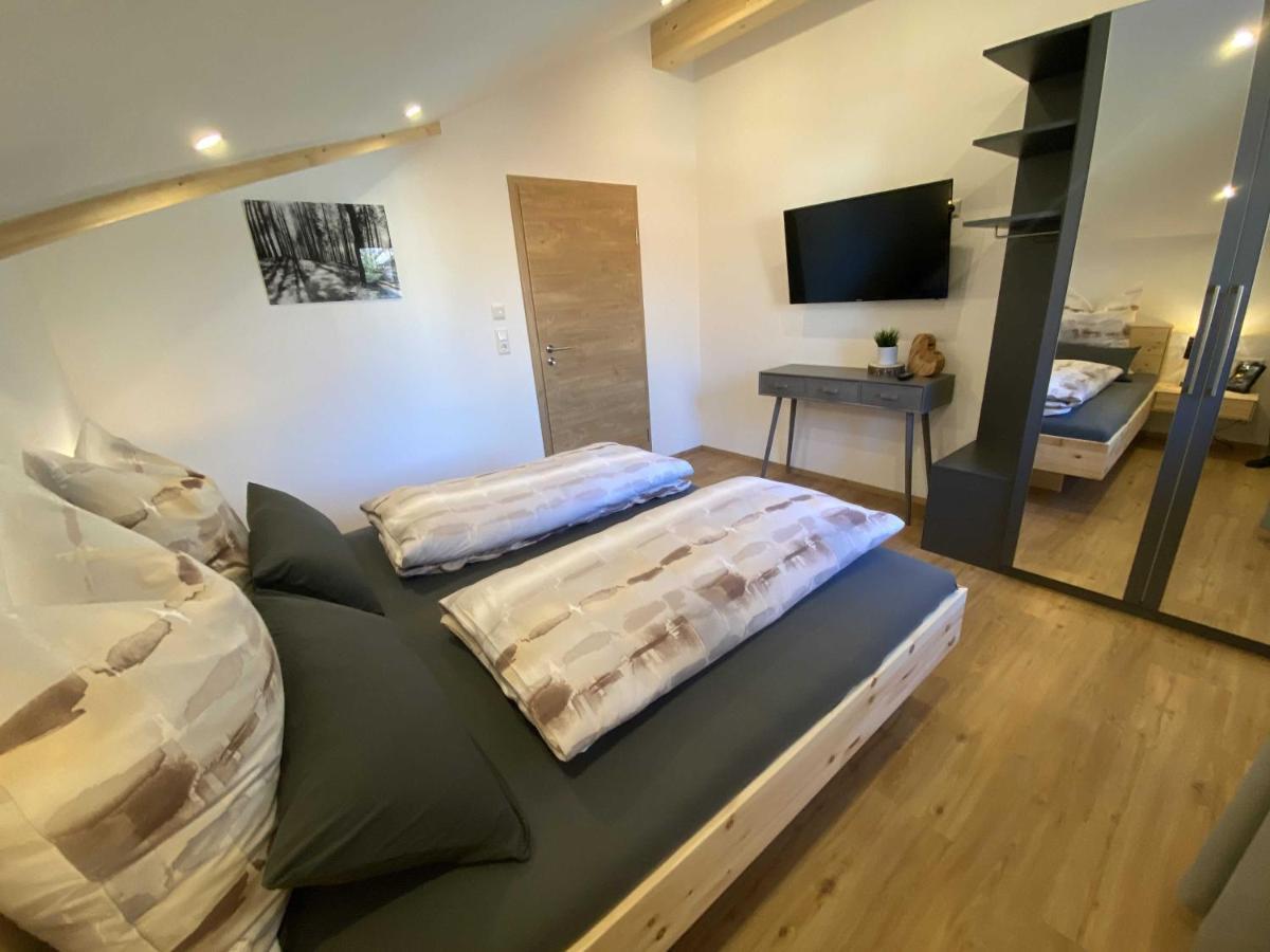 Ferienwohnung Hipp - Bockstallsee ハルプレヒ エクステリア 写真